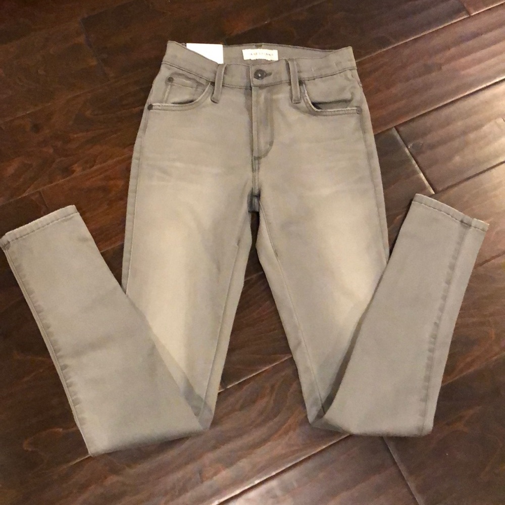 James Twiggy Mid-Rise Legging Jean